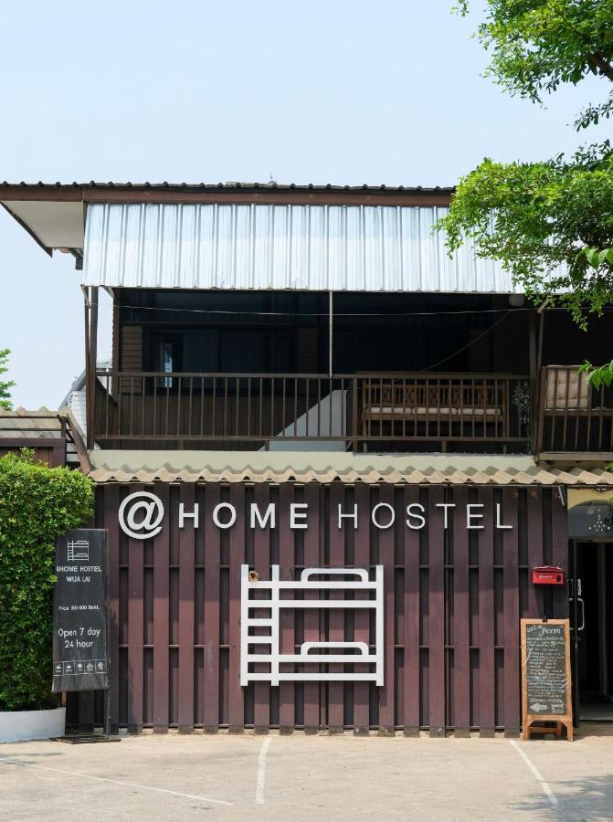 @Home Hostel Wua Lai Τσιάνγκ Μάι Εξωτερικό φωτογραφία
