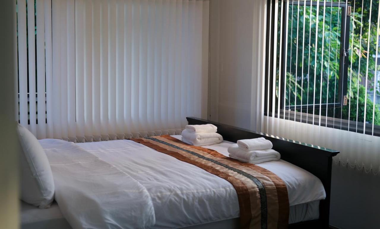 @Home Hostel Wua Lai Τσιάνγκ Μάι Εξωτερικό φωτογραφία