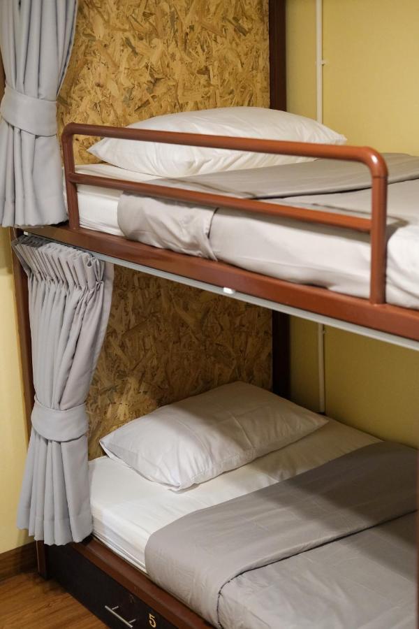 @Home Hostel Wua Lai Τσιάνγκ Μάι Εξωτερικό φωτογραφία